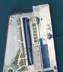 Submarino nuclear franc�s Redoutable en los mapas de Turismogoogle